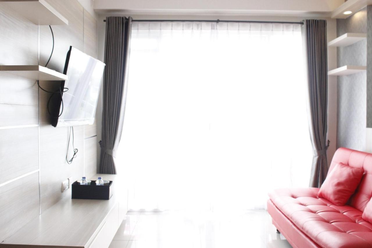 Bright And Stylish 2br At Gateway Pasteur By Travelio Apartemen